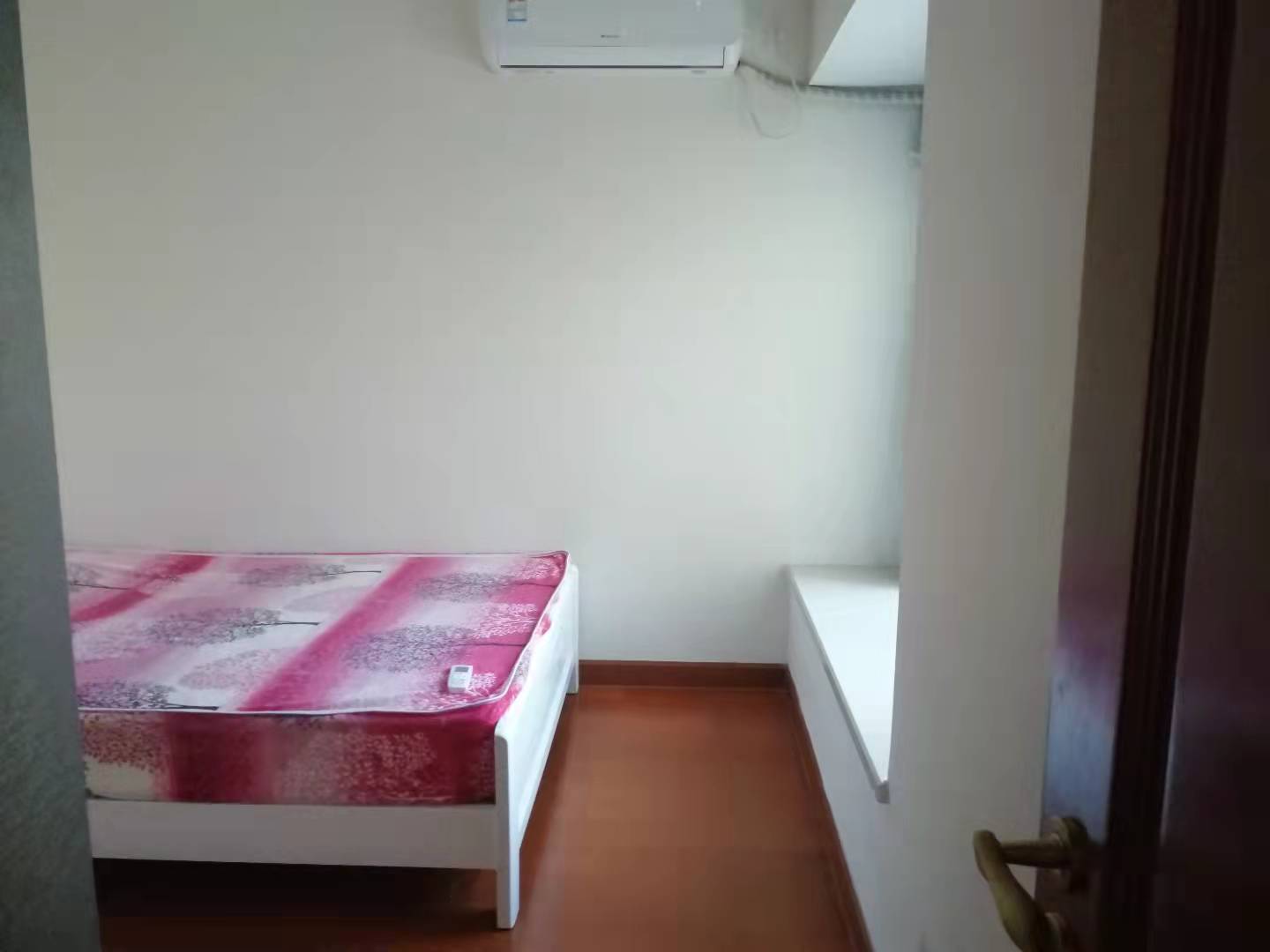 恒大绿洲 2室1厅1卫 1800.0元/月 恒大绿洲 2室1厅1卫 1800.0元/月室内图