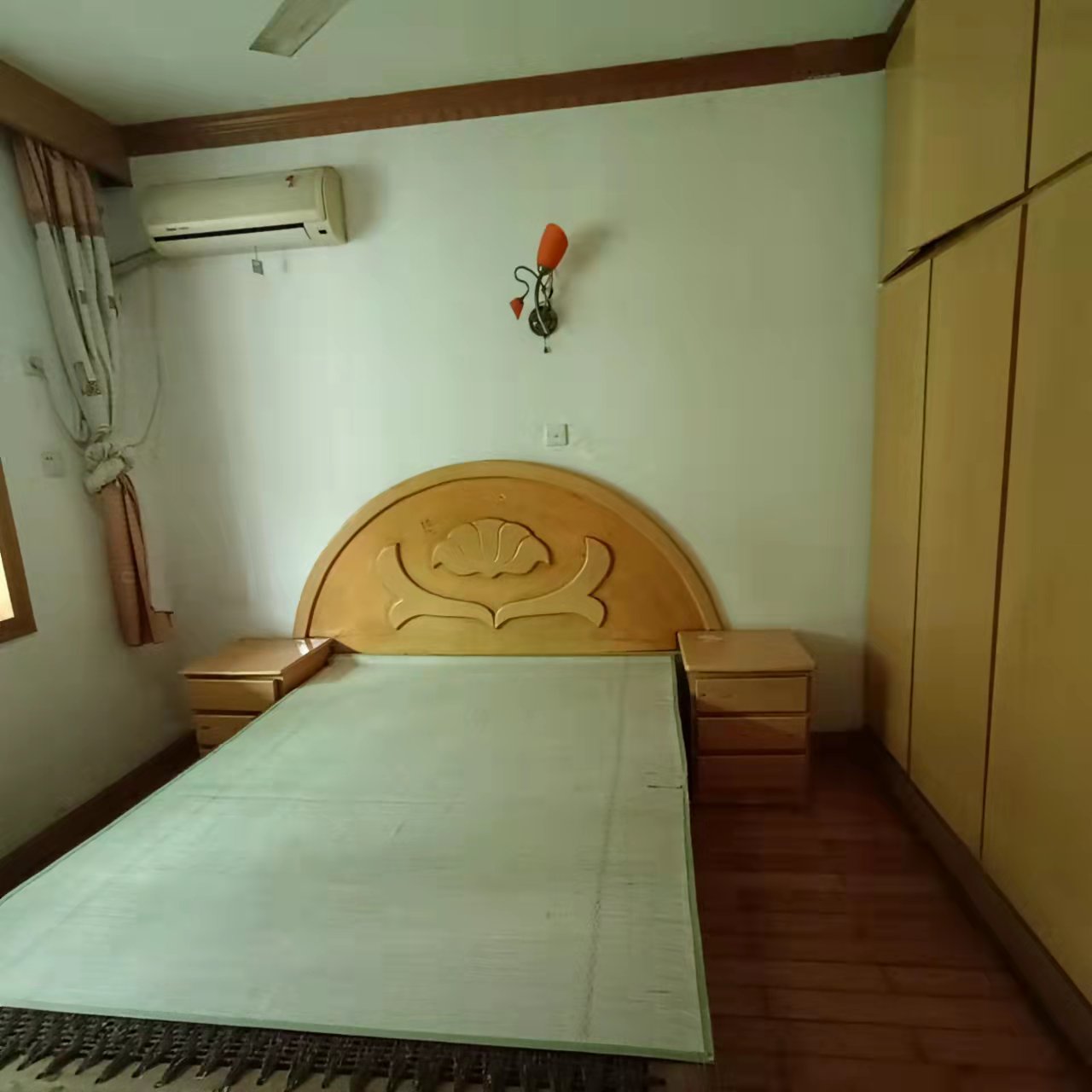 鑫山小区 2室1厅1卫 900.0元/月 鑫山小区 2室1厅1卫 900.0元/月室内图