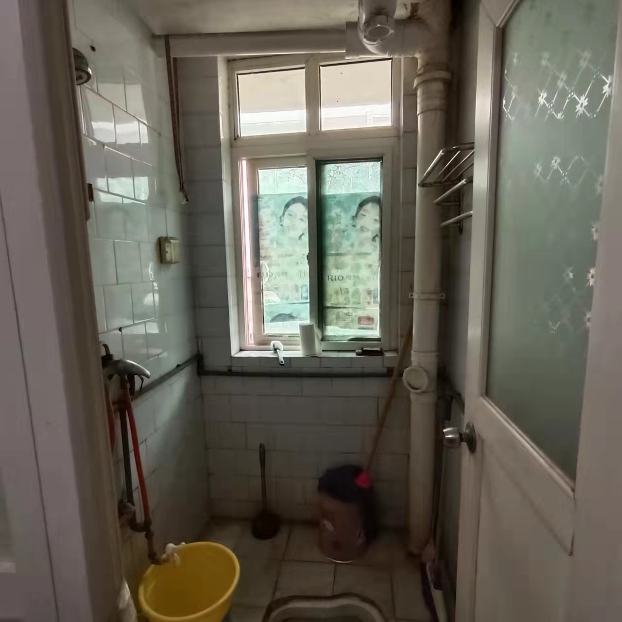 鑫山小区 2室1厅1卫 900.0元/月 鑫山小区 2室1厅1卫 900.0元/月室内图