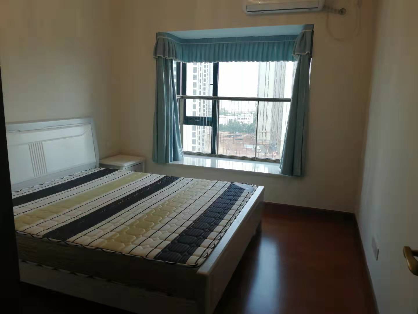 恒大绿洲 2室1厅1卫 1800.0元/月 恒大绿洲 2室1厅1卫 1800.0元/月室内图