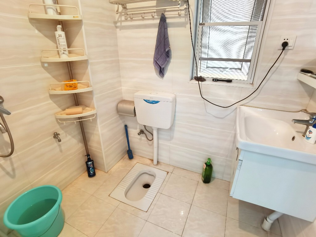 佳兆业金域天下三期 3室2厅2卫 72.80万 佳兆业金域天下三期 3室2厅2卫 72.80万客厅