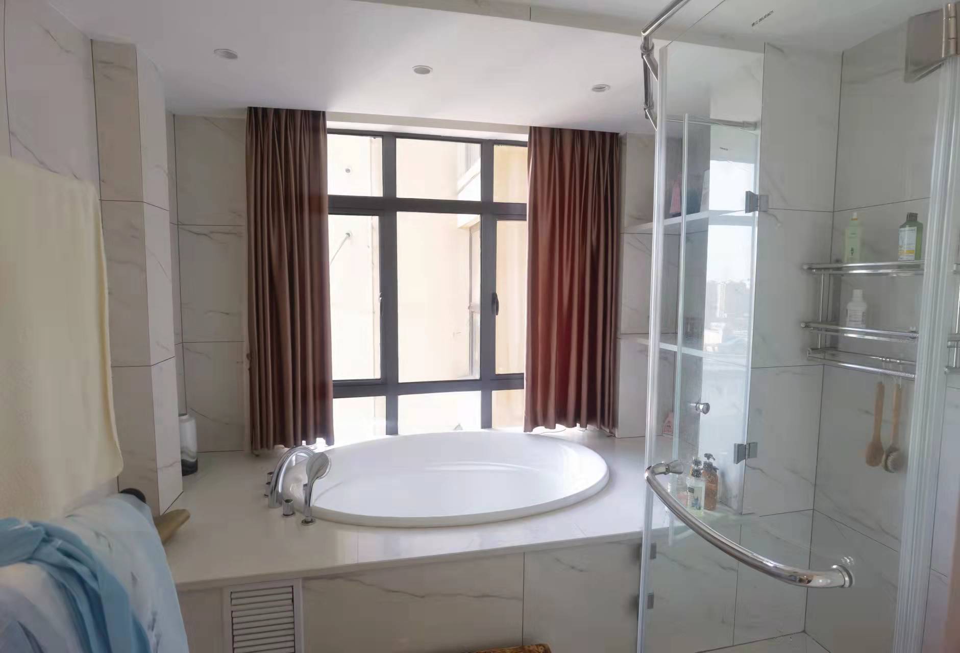 经世龙城 3室2厅1卫 99.8万 经世龙城 3室2厅1卫 99.8万客厅