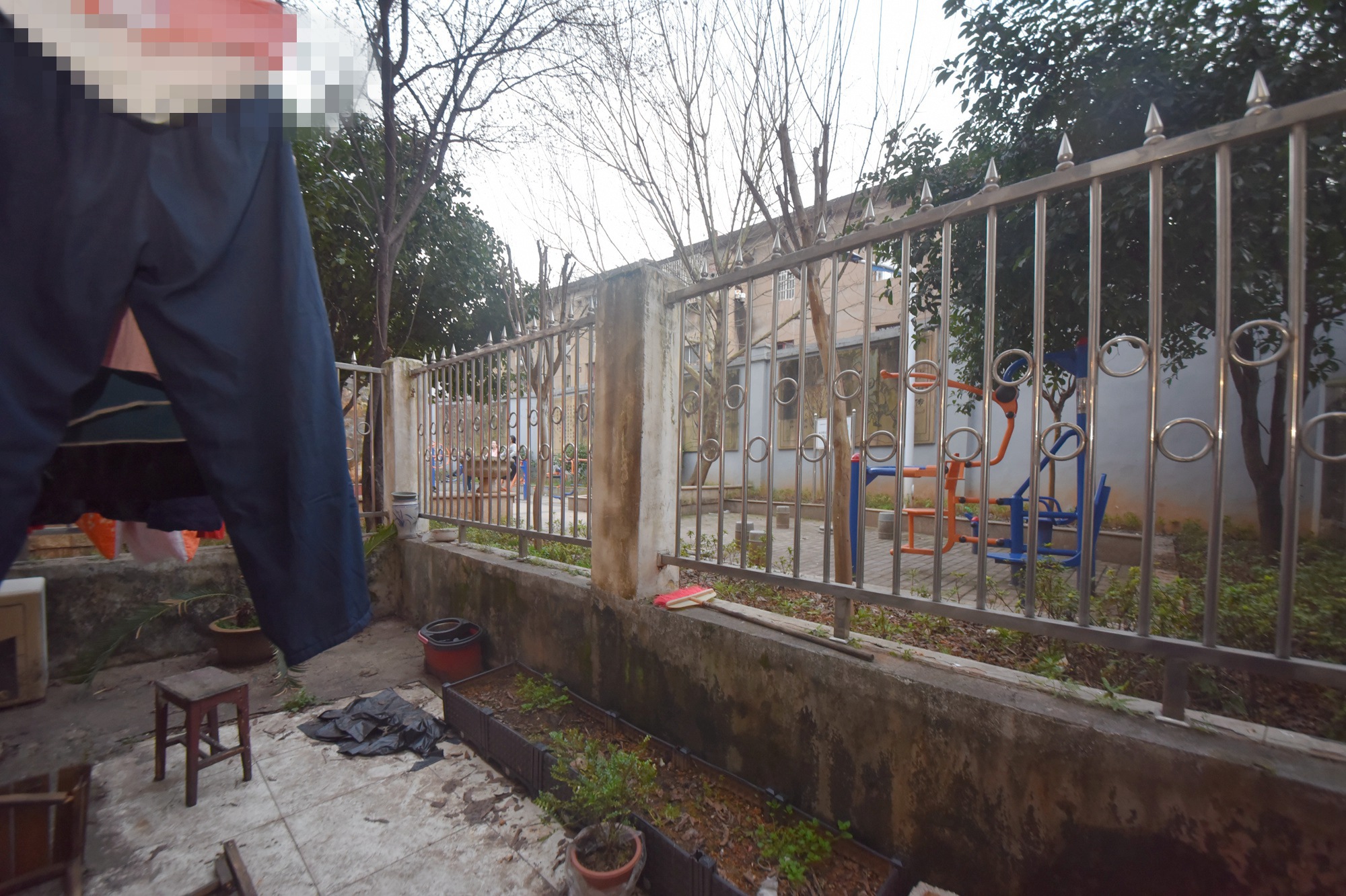 雨花区政府宿舍（白沙路）  2室1厅1卫   74.00万阳台