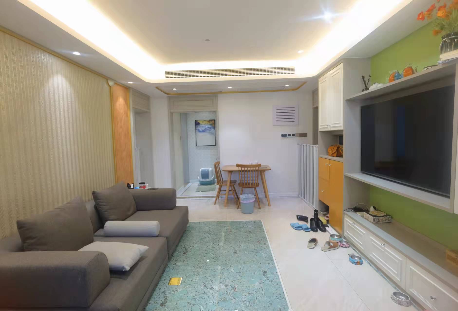 经世龙城 3室2厅1卫 99.8万 经世龙城 3室2厅1卫 99.8万客厅