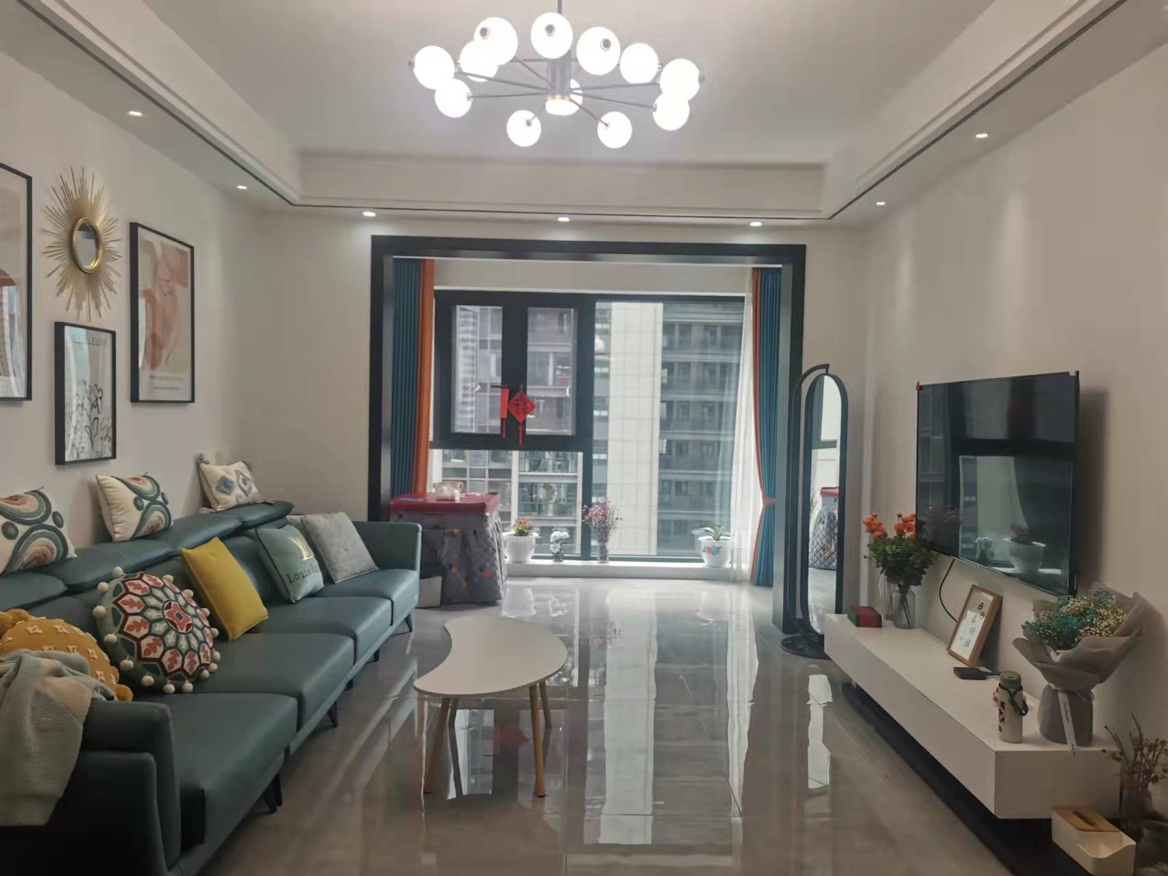 太一格 3室2厅2卫 99.80万 太一格 3室2厅2卫 99.80万客厅