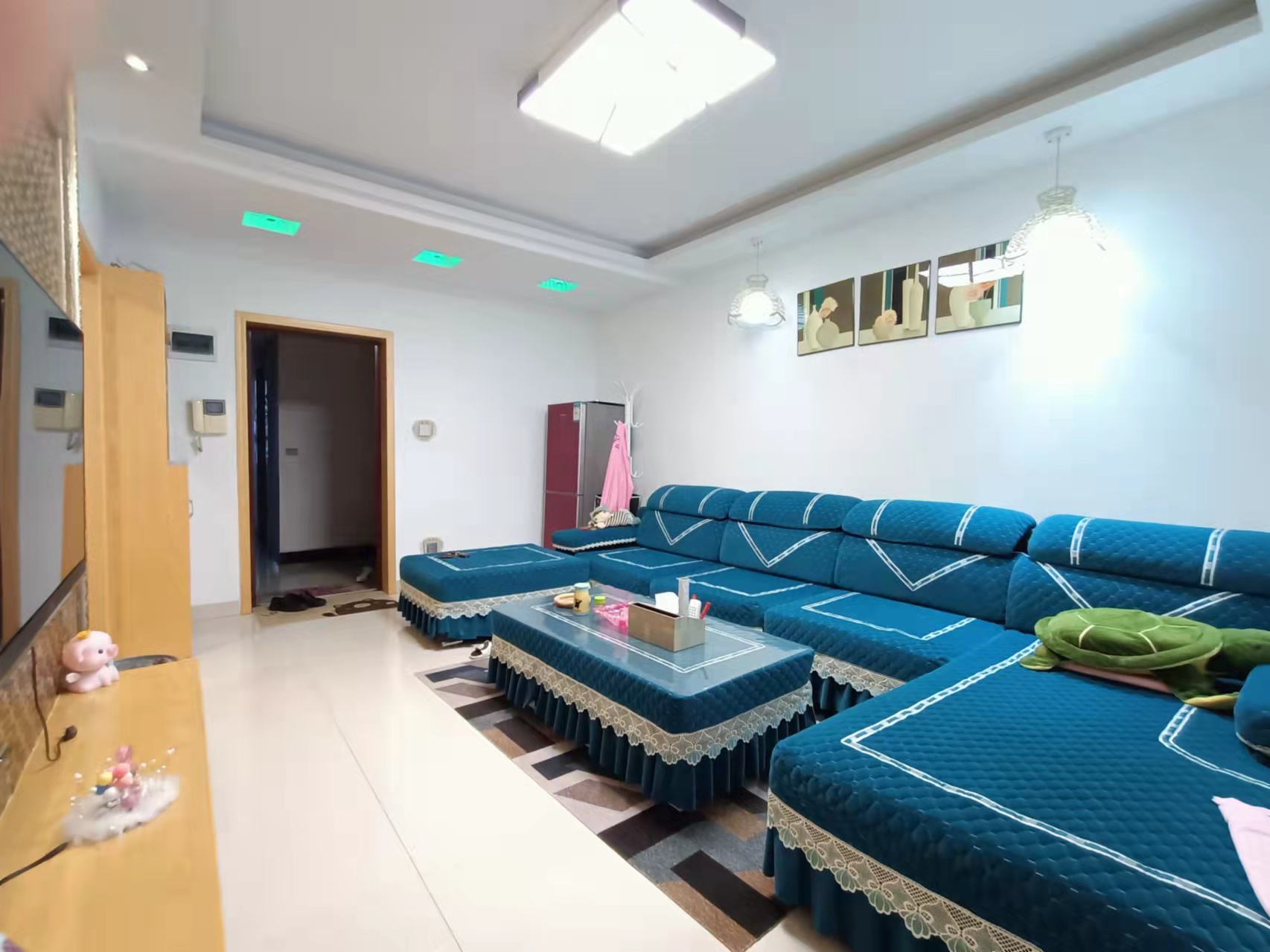 益秀园 1室2厅1卫 45.0万 益秀园 1室2厅1卫 45.0万客厅