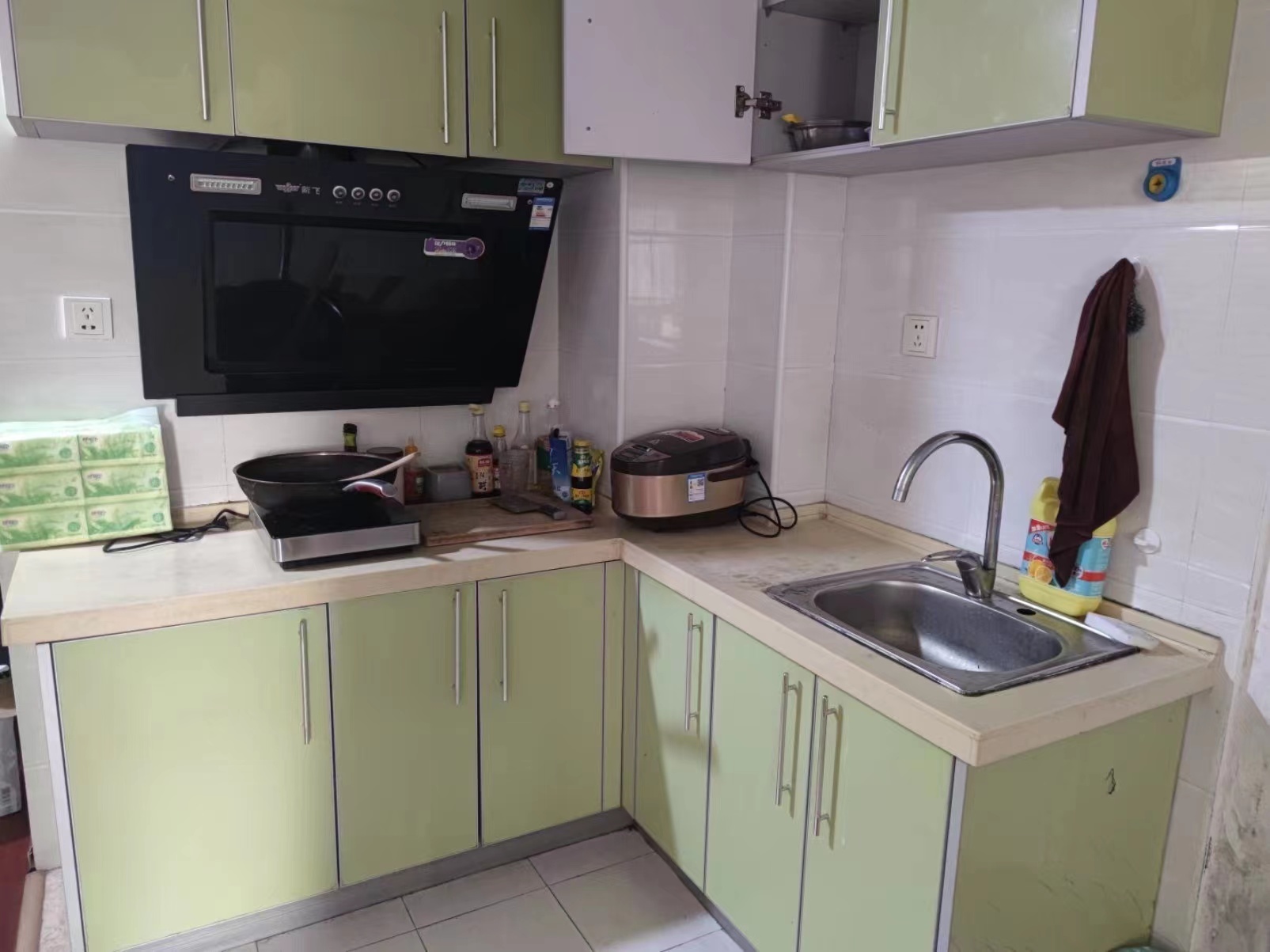 M国际 1室1厅1卫 1200.0元/月 M国际 1室1厅1卫 1200.0元/月室内图