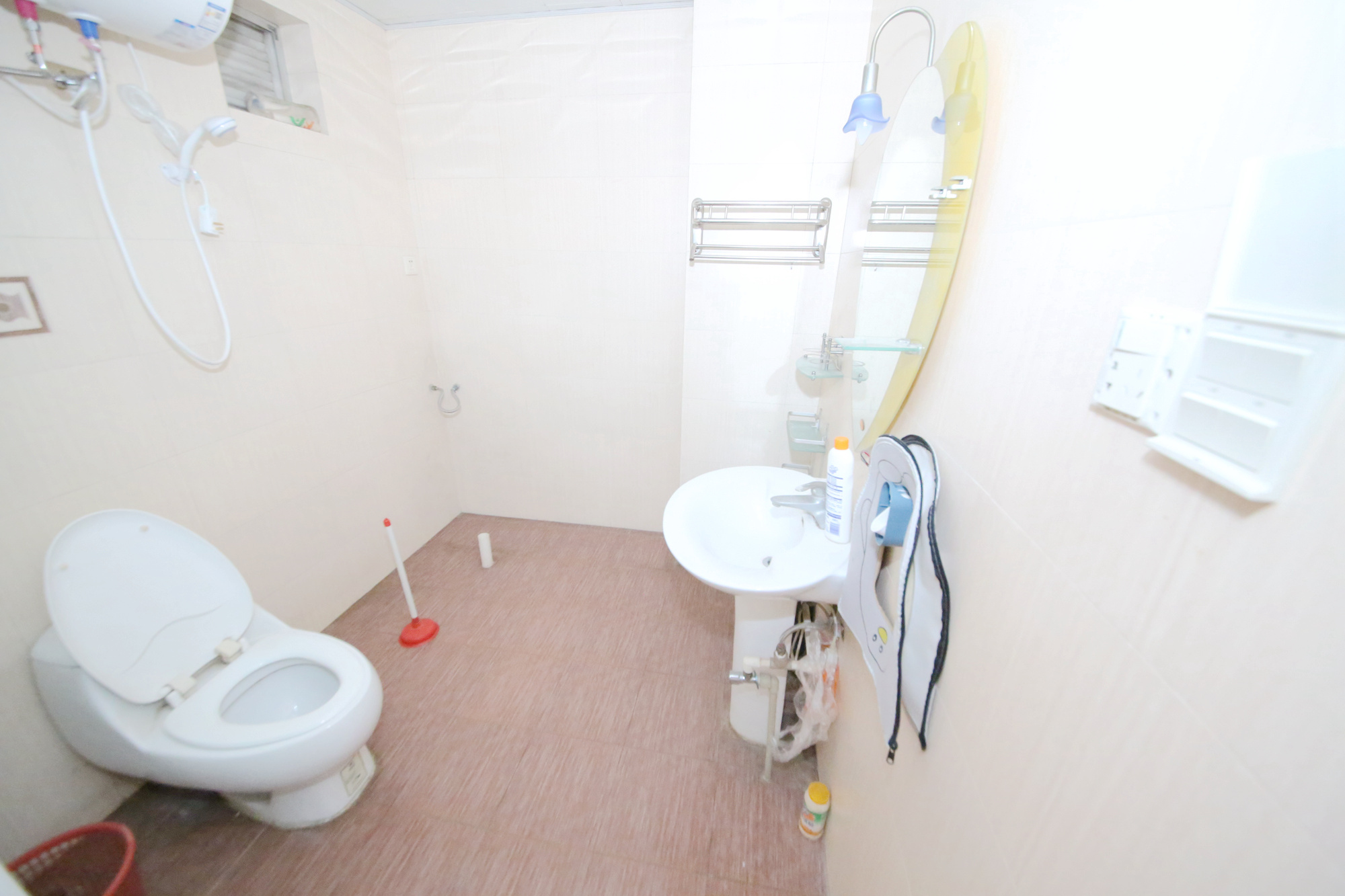 中江锦城  3室2厅1卫    85.0万 中江锦城  3室2厅1卫    85.0万卫生间