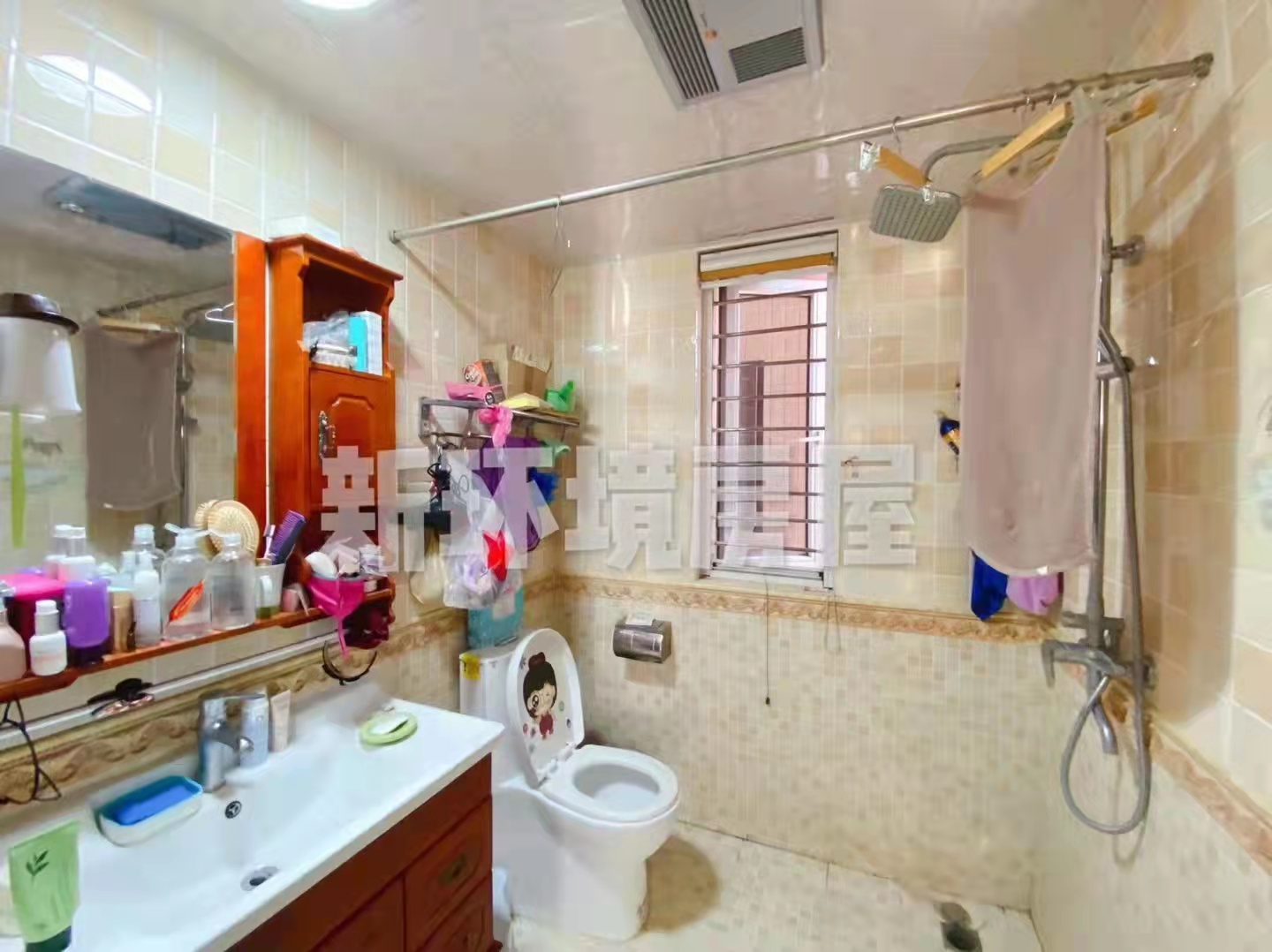 华城泊郡 3室2厅1卫 3400.00元/月 华城泊郡 3室2厅1卫 3400.00元/月室内图