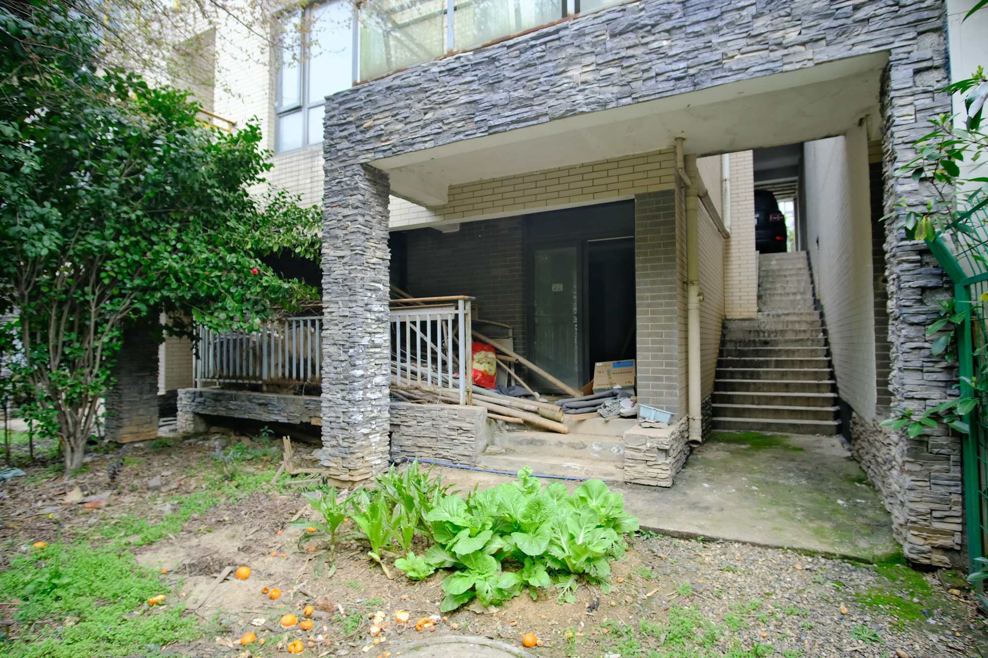 山水湾  4室2厅3卫    470.0万 山水湾  4室2厅3卫    470.0万