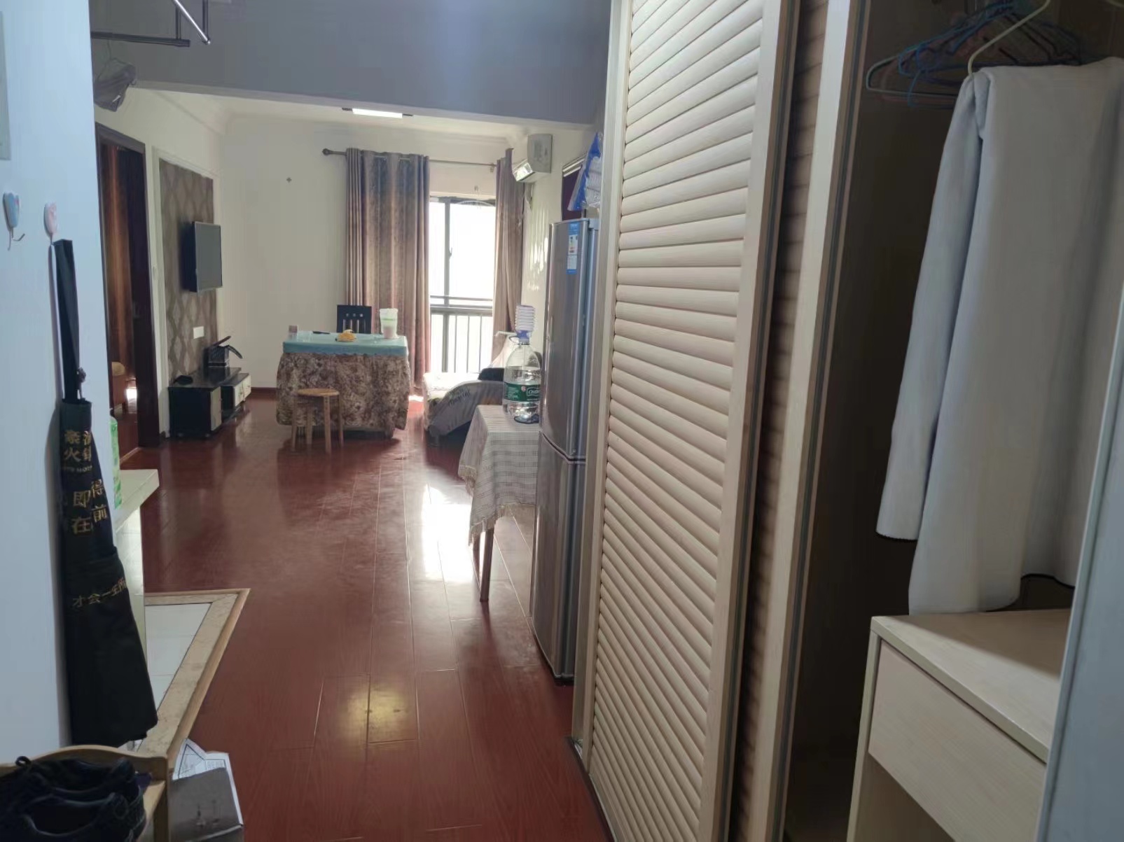 M国际 1室1厅1卫 1200.0元/月 M国际 1室1厅1卫 1200.0元/月室内图