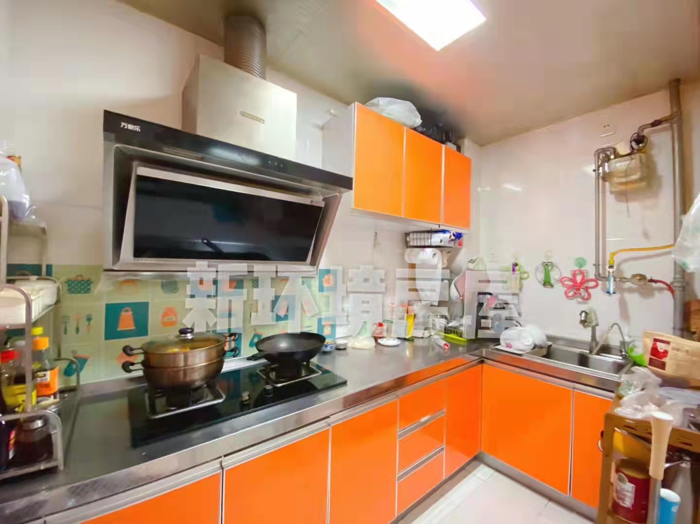 华城泊郡 3室2厅1卫 3400.00元/月 华城泊郡 3室2厅1卫 3400.00元/月室内图