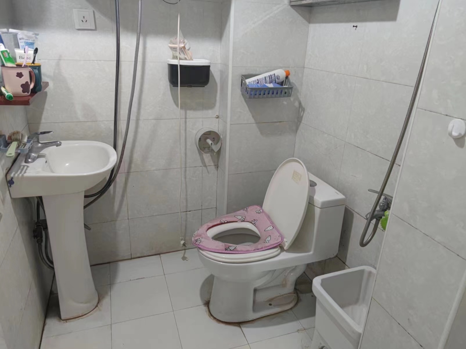 M国际 1室1厅1卫 1200.0元/月 M国际 1室1厅1卫 1200.0元/月室内图