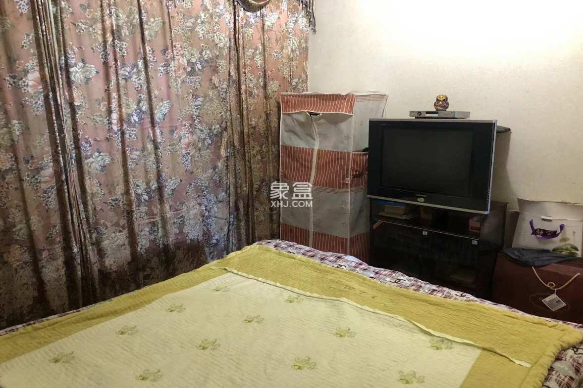 天鹤村红梅里  2室1厅1卫   700.00元/月室内图