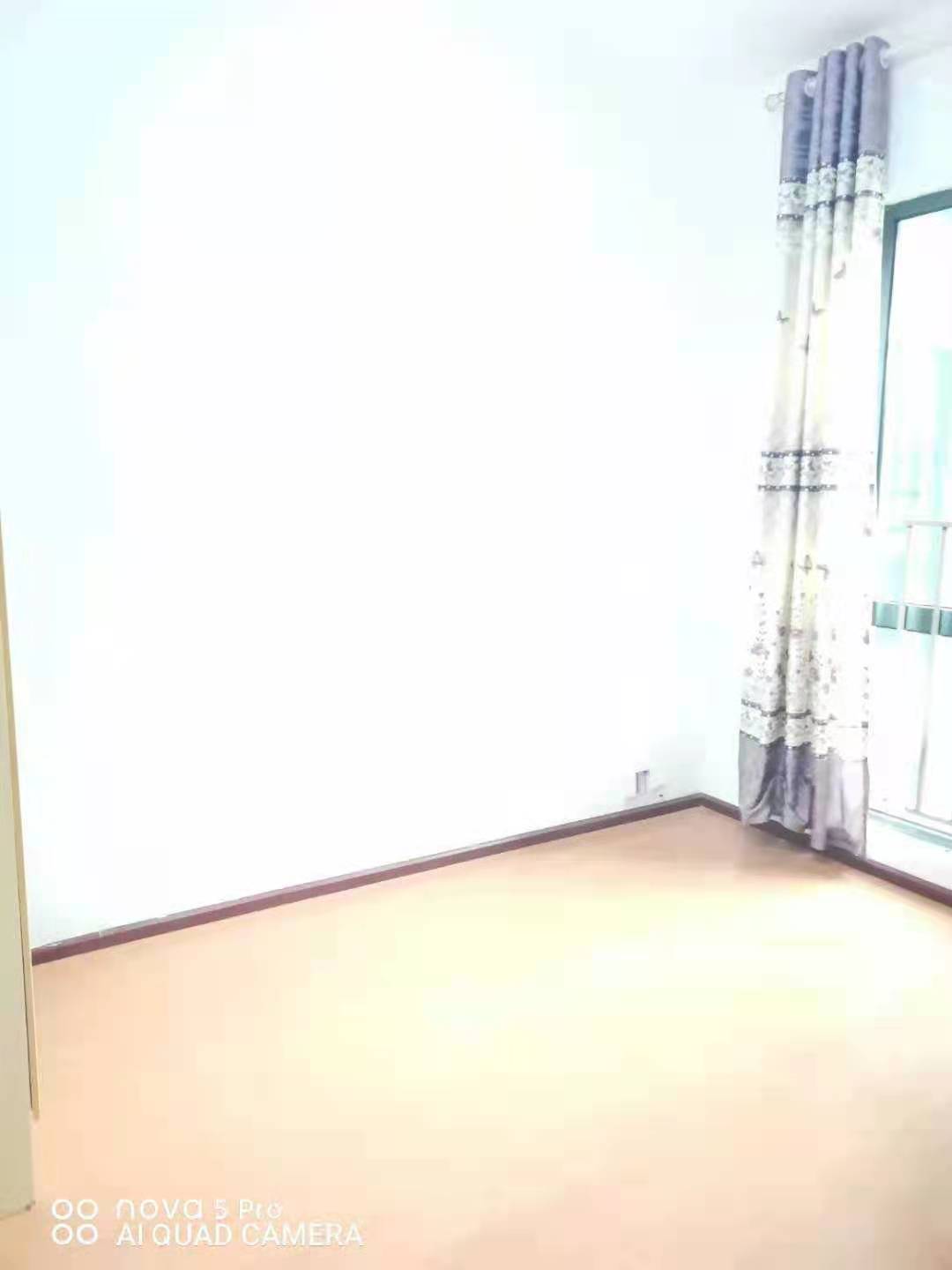 中天会展城A区  3室1厅2卫   3000.00元/月室内图