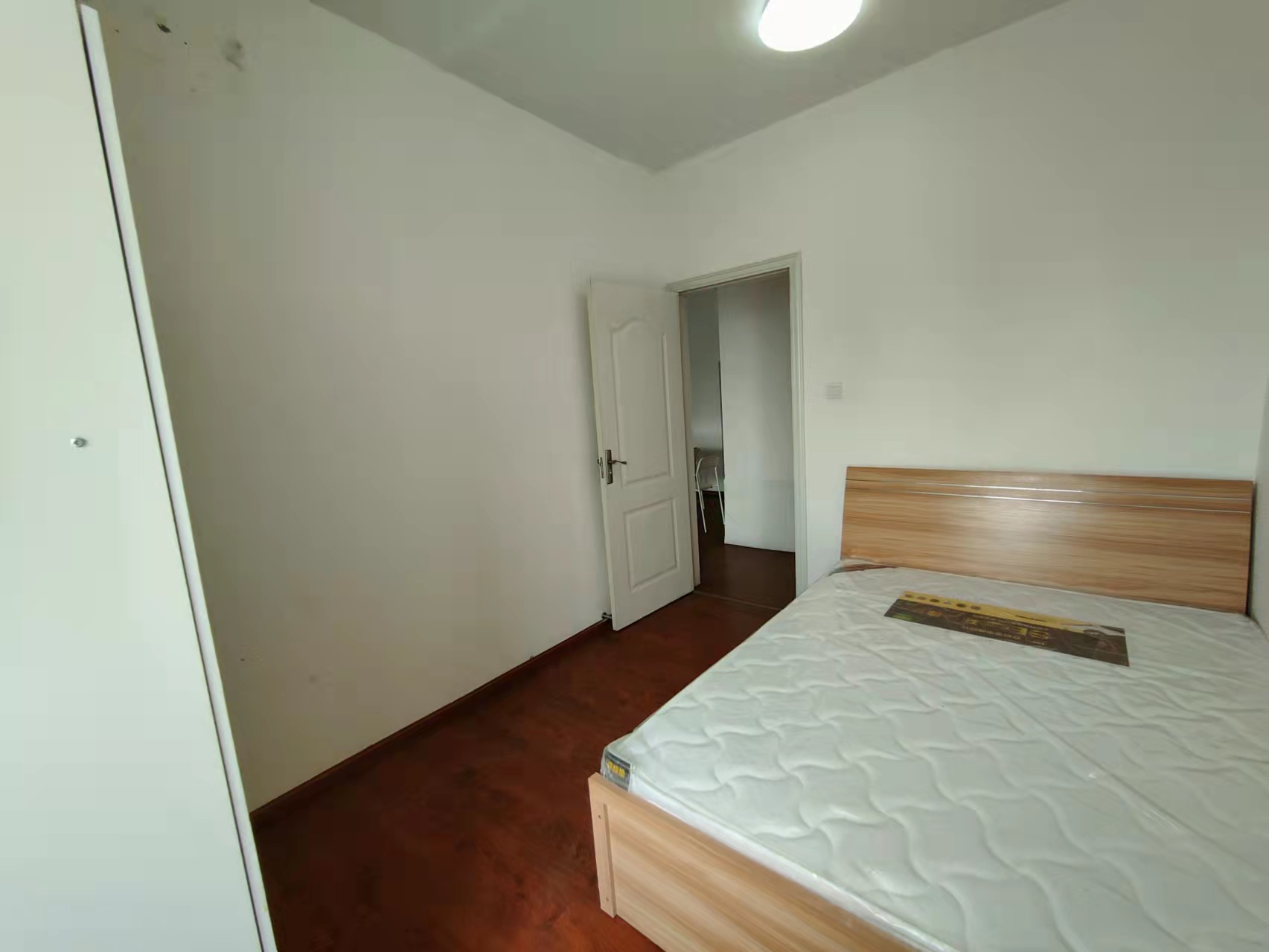 远大中央公园一期 2室2厅1卫 2000.0元/月 远大中央公园一期 2室2厅1卫 2000.0元/月室内图