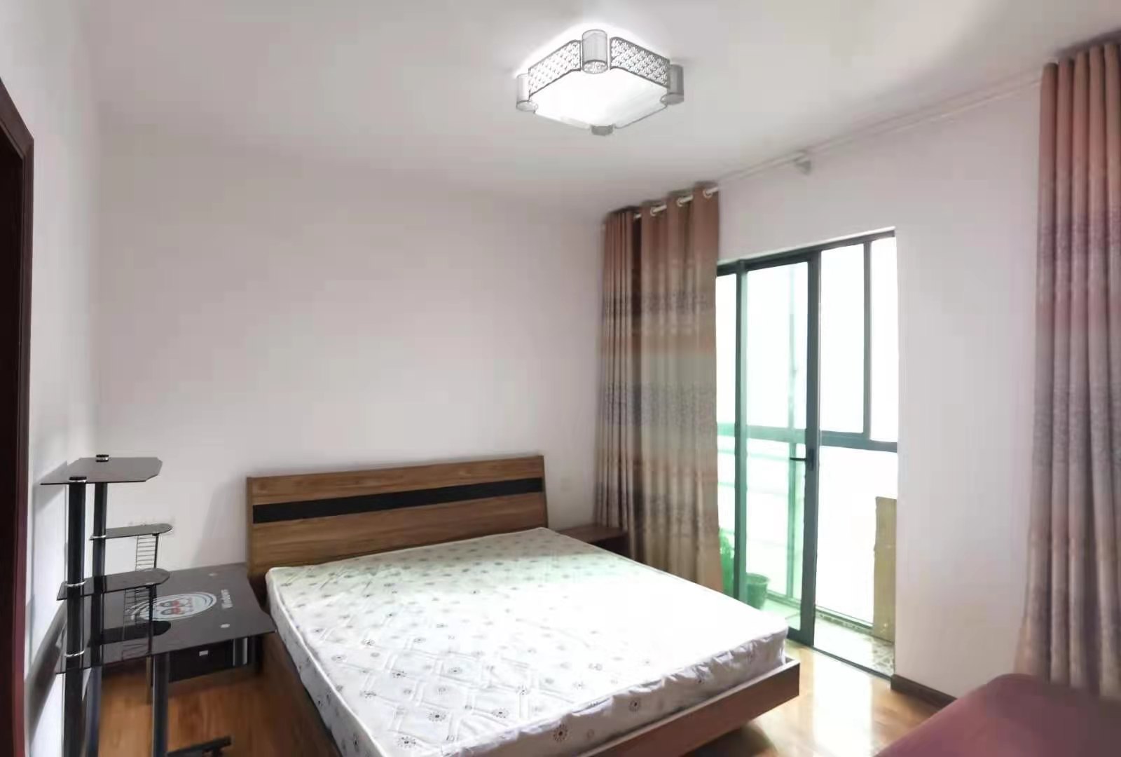中天会展城B区  3室2厅2卫   3600.00元/月室内图