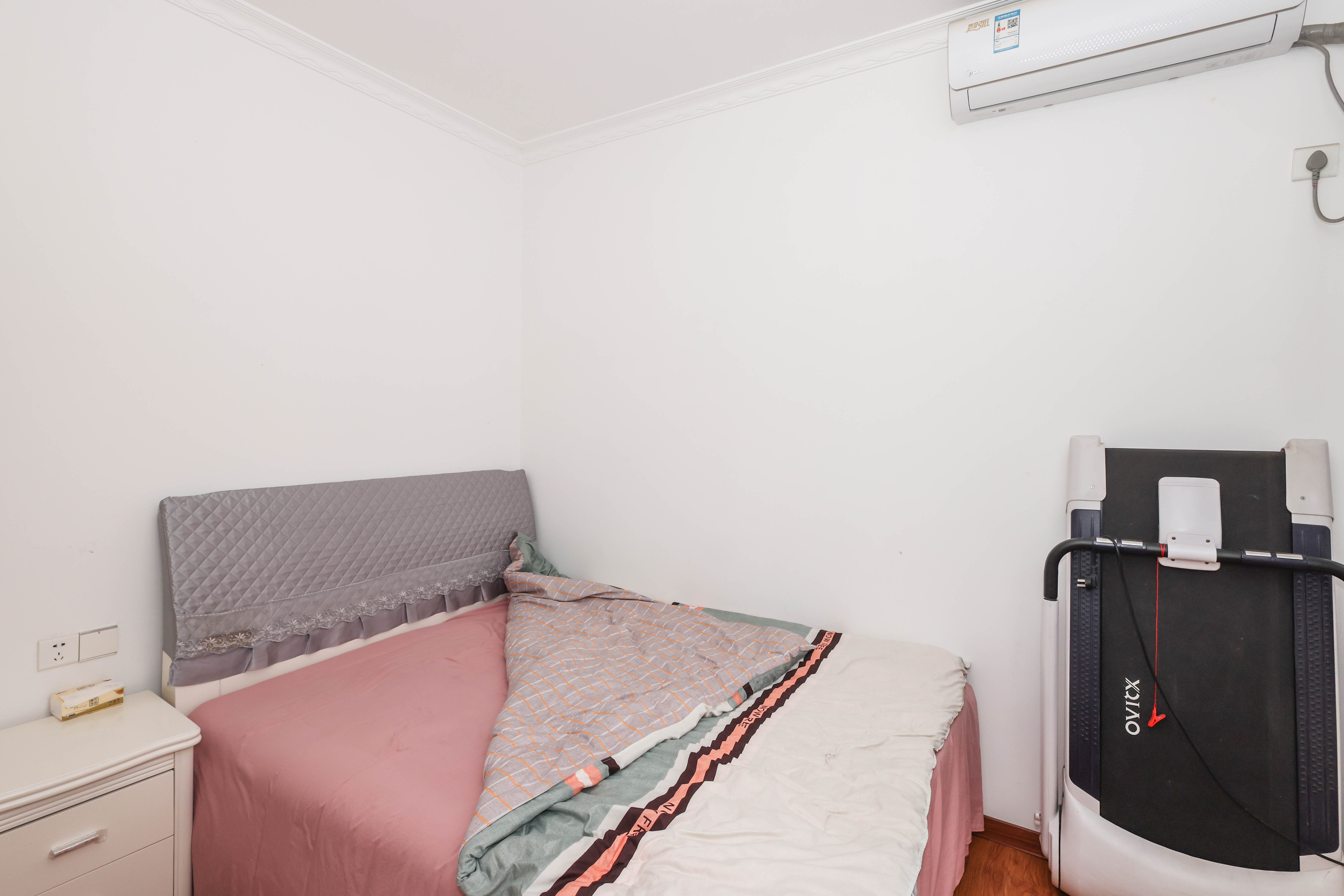 凯特梅溪紫郡 3室2厅1卫 99.0万 凯特梅溪紫郡 3室2厅1卫 99.0万卧室