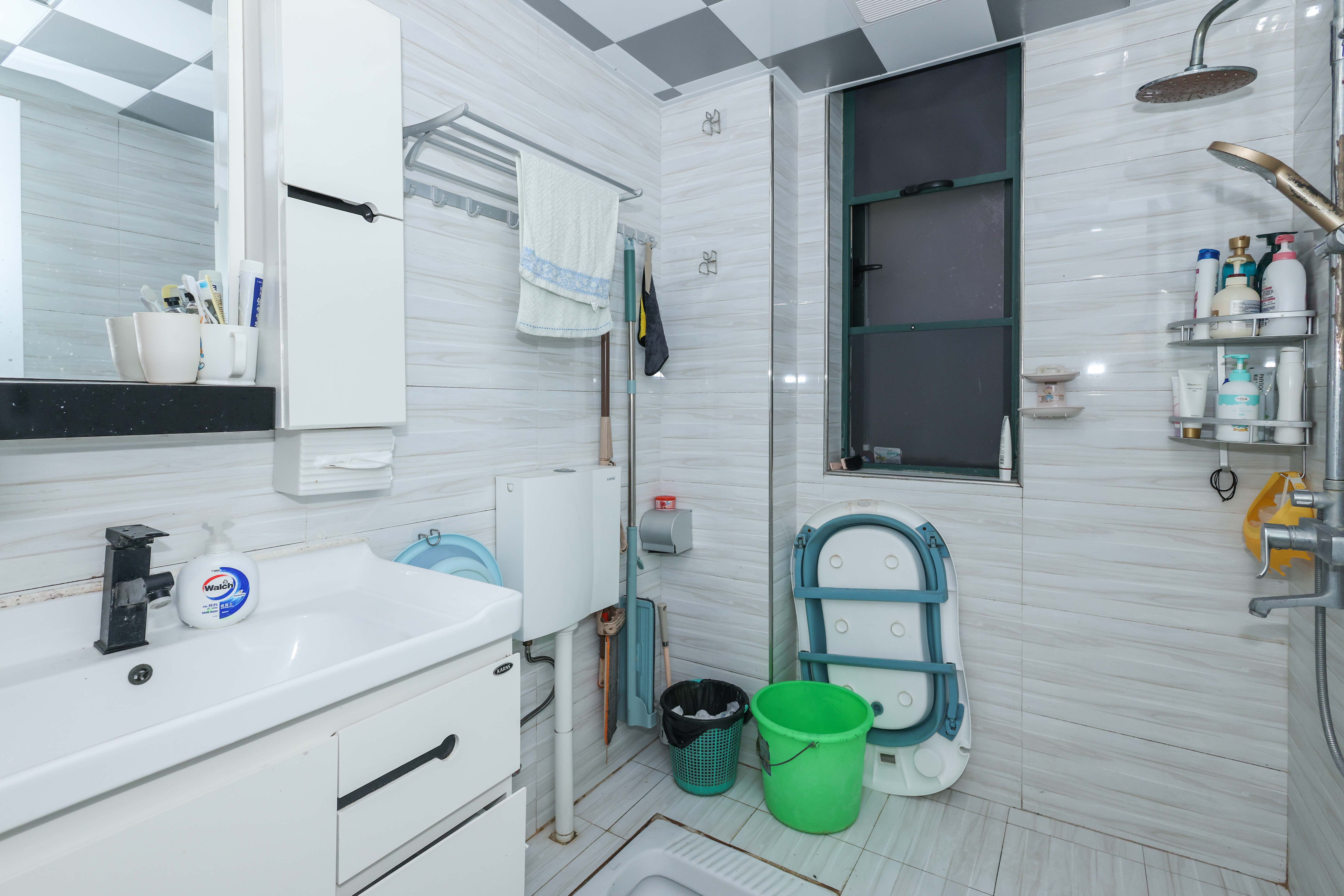 凯特梅溪紫郡 3室2厅1卫 99.0万 凯特梅溪紫郡 3室2厅1卫 99.0万卫生间