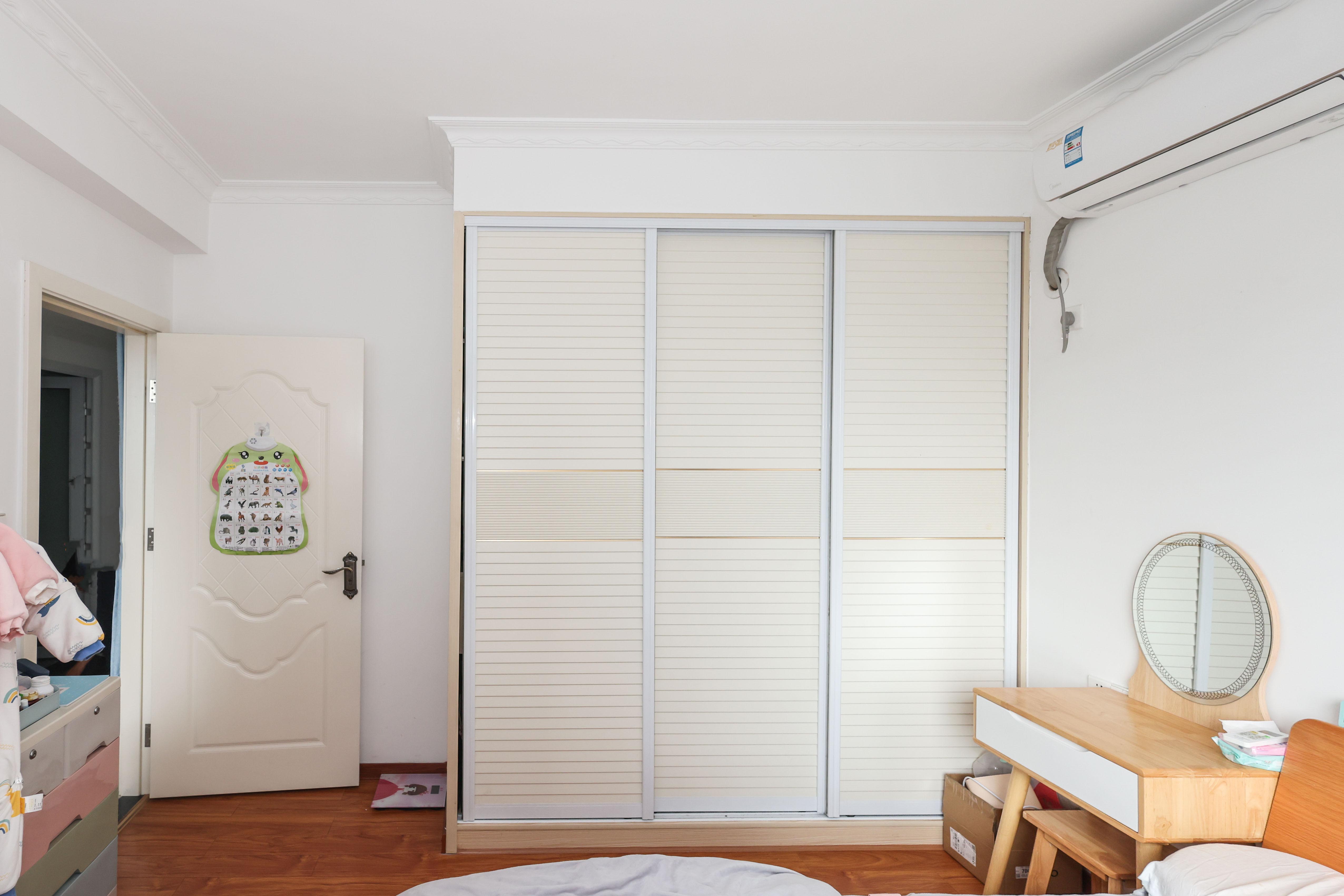 凯特梅溪紫郡 3室2厅1卫 99.0万 凯特梅溪紫郡 3室2厅1卫 99.0万卧室