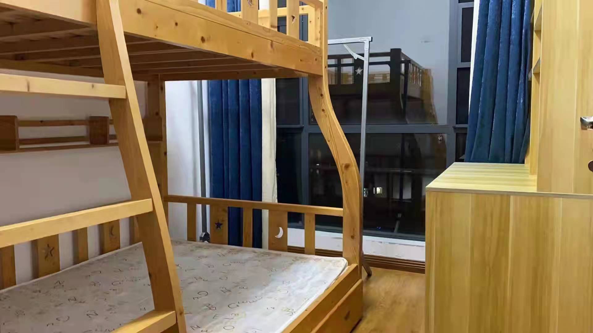 百弘学府城 2室1厅1卫 48.0万 百弘学府城 2室1厅1卫 48.0万卧室