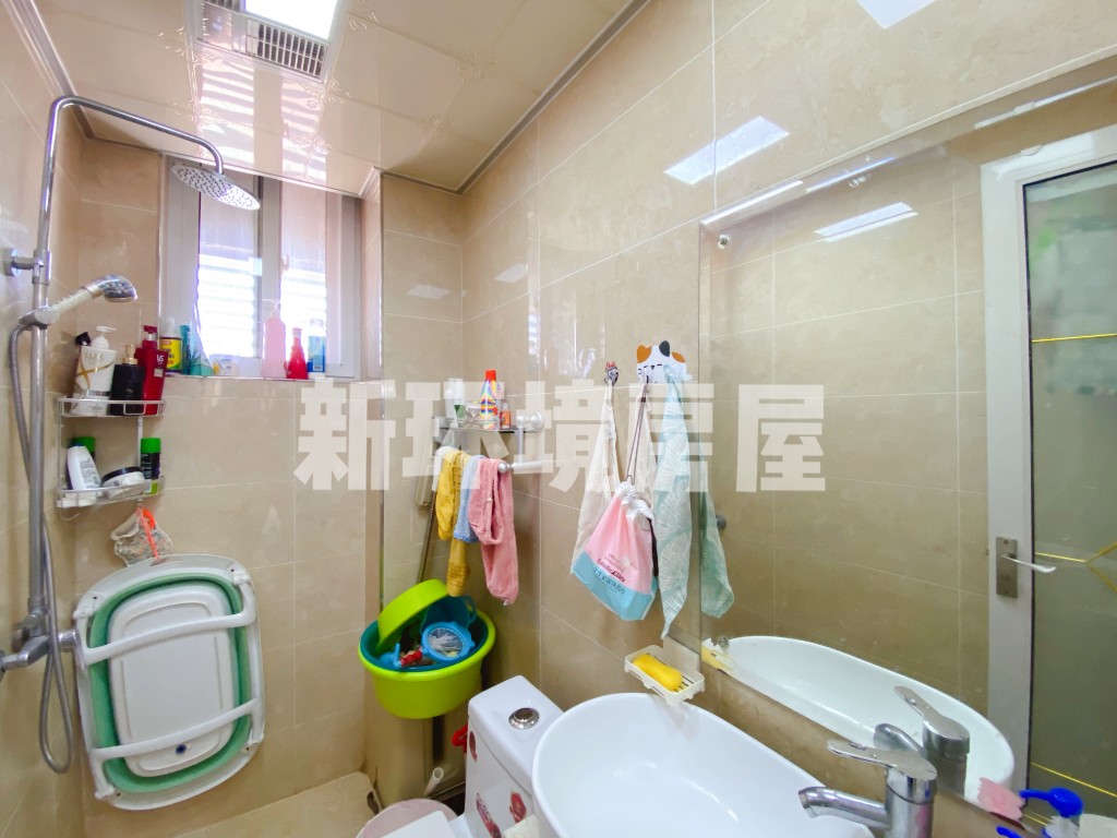 华城泊郡  2室1厅1卫   2600.00元/月室内图