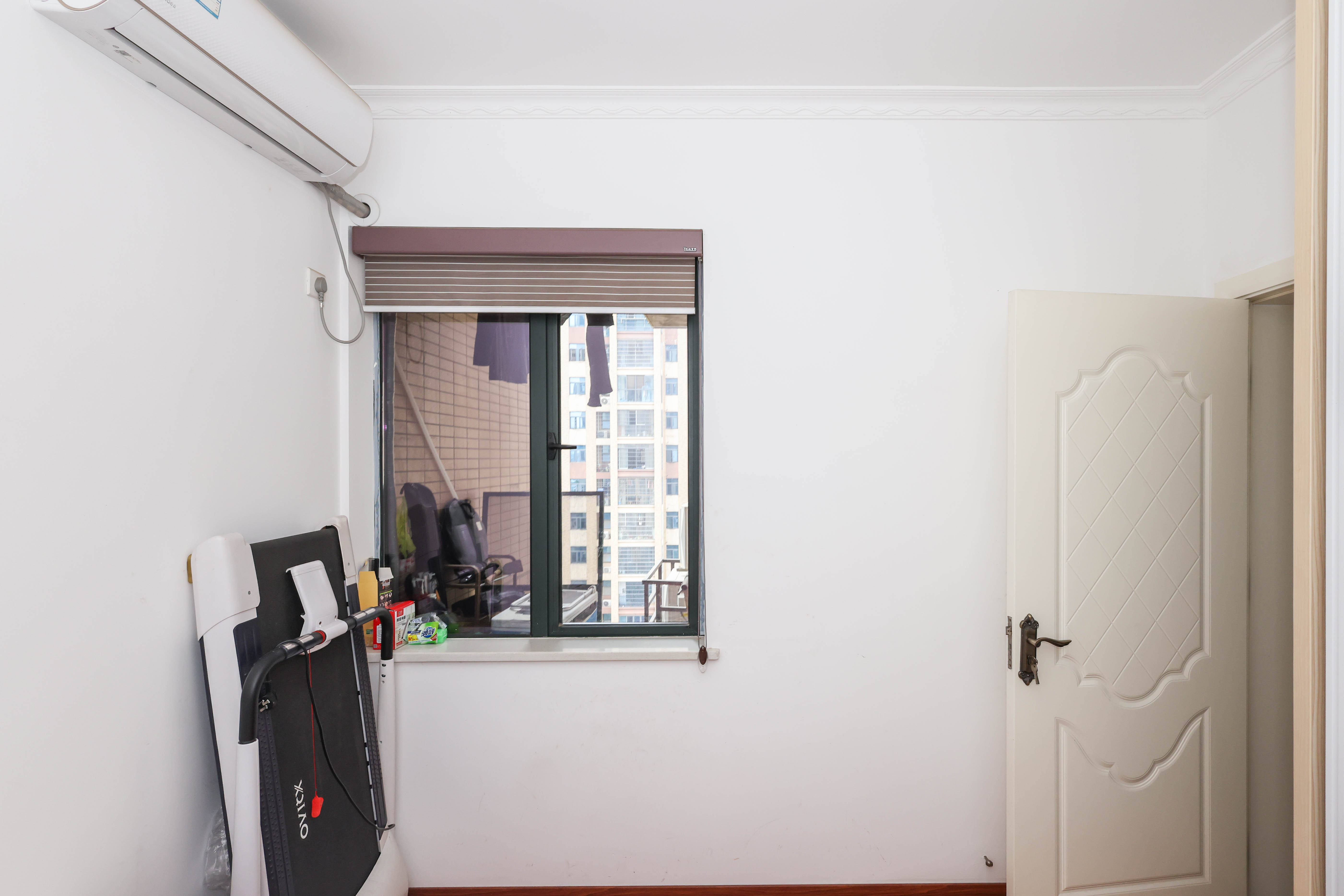 凯特梅溪紫郡 3室2厅1卫 99.0万 凯特梅溪紫郡 3室2厅1卫 99.0万卧室