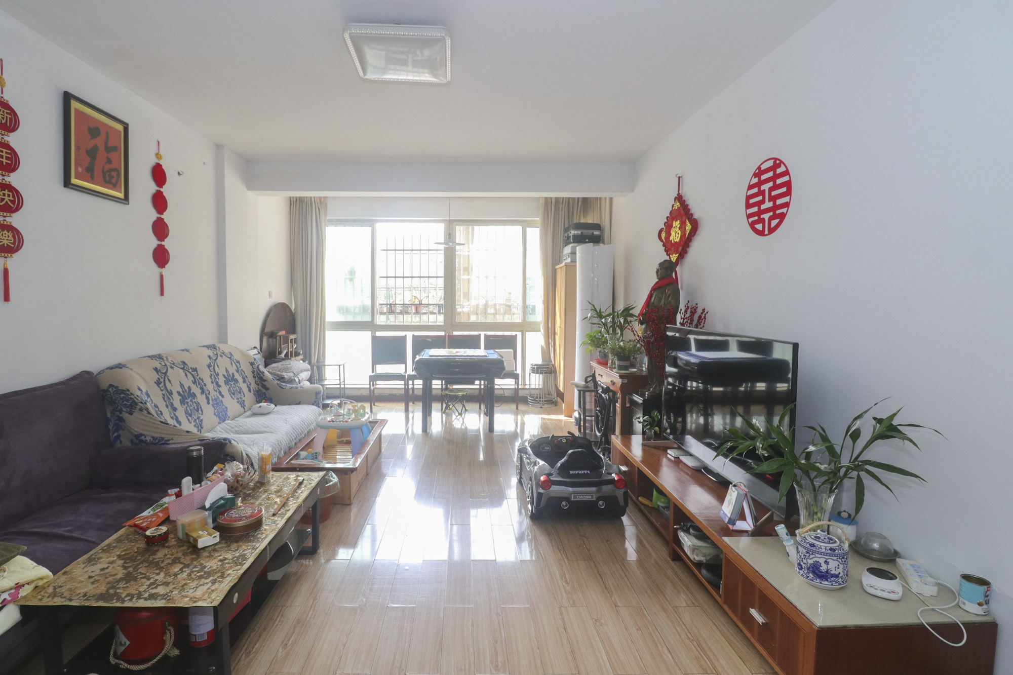 阳光新城  3室2厅2卫   100.00万