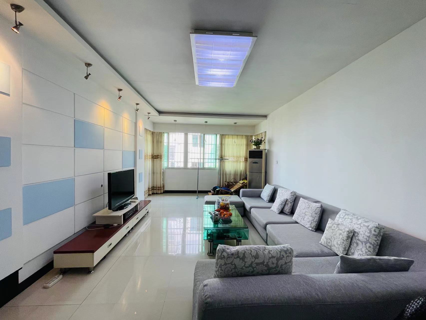 碧野华庭  3室2厅2卫    60.0万 碧野华庭  3室2厅2卫    60.0万