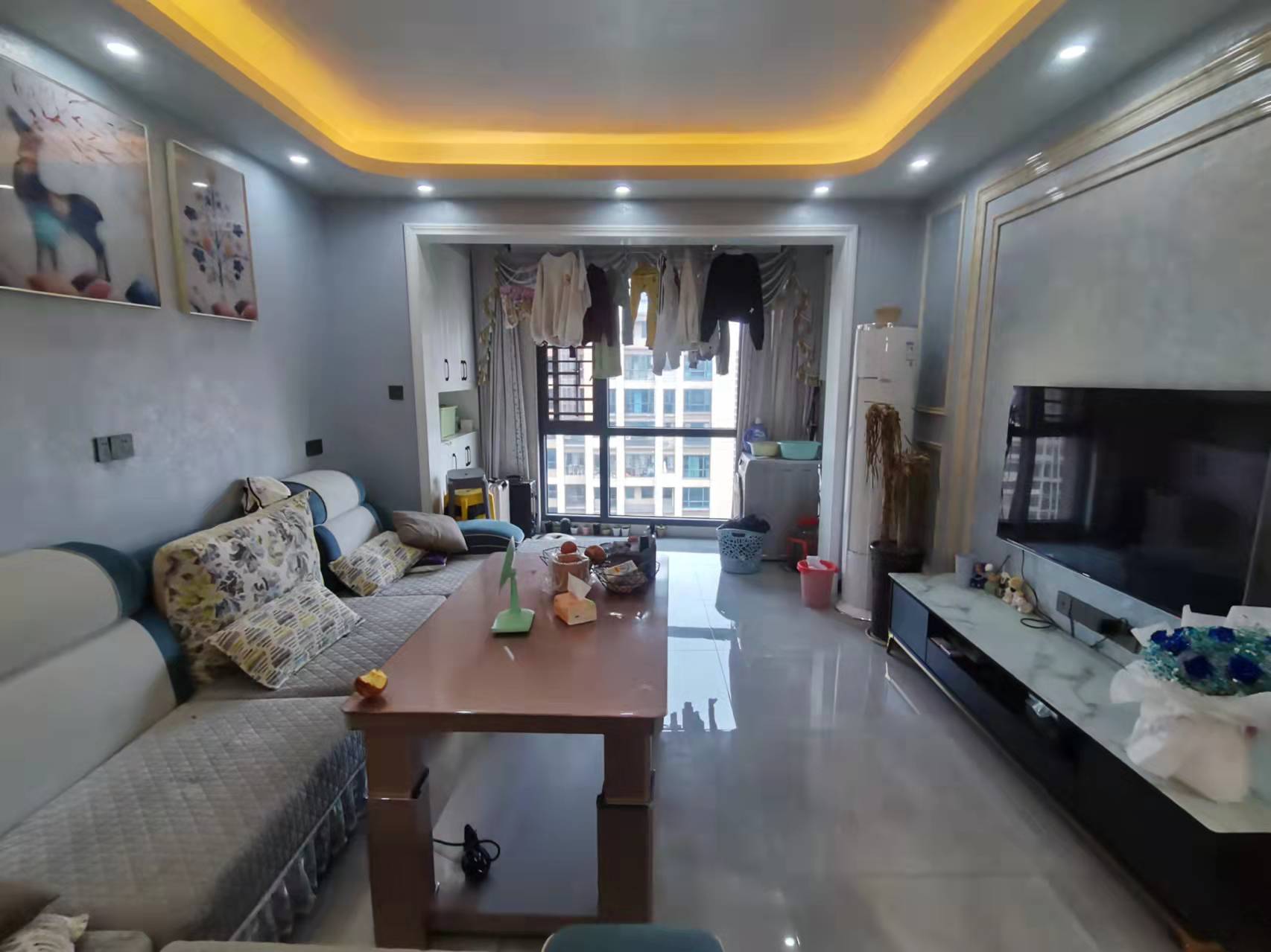 五洲锦城  3室2厅2卫    93.8万 五洲锦城  3室2厅2卫    93.8万