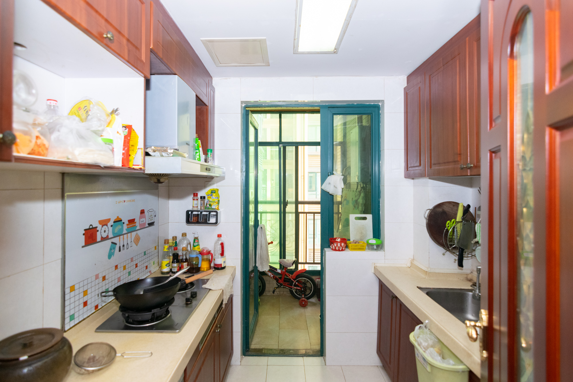 恒大名都  2室2厅1卫    63.0万厨房