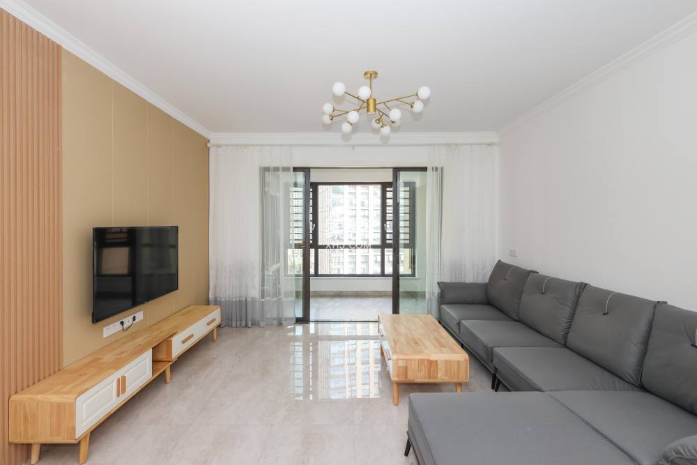 梅溪湖金茂悦(金悦雅苑) 4室2厅2卫 305.0万