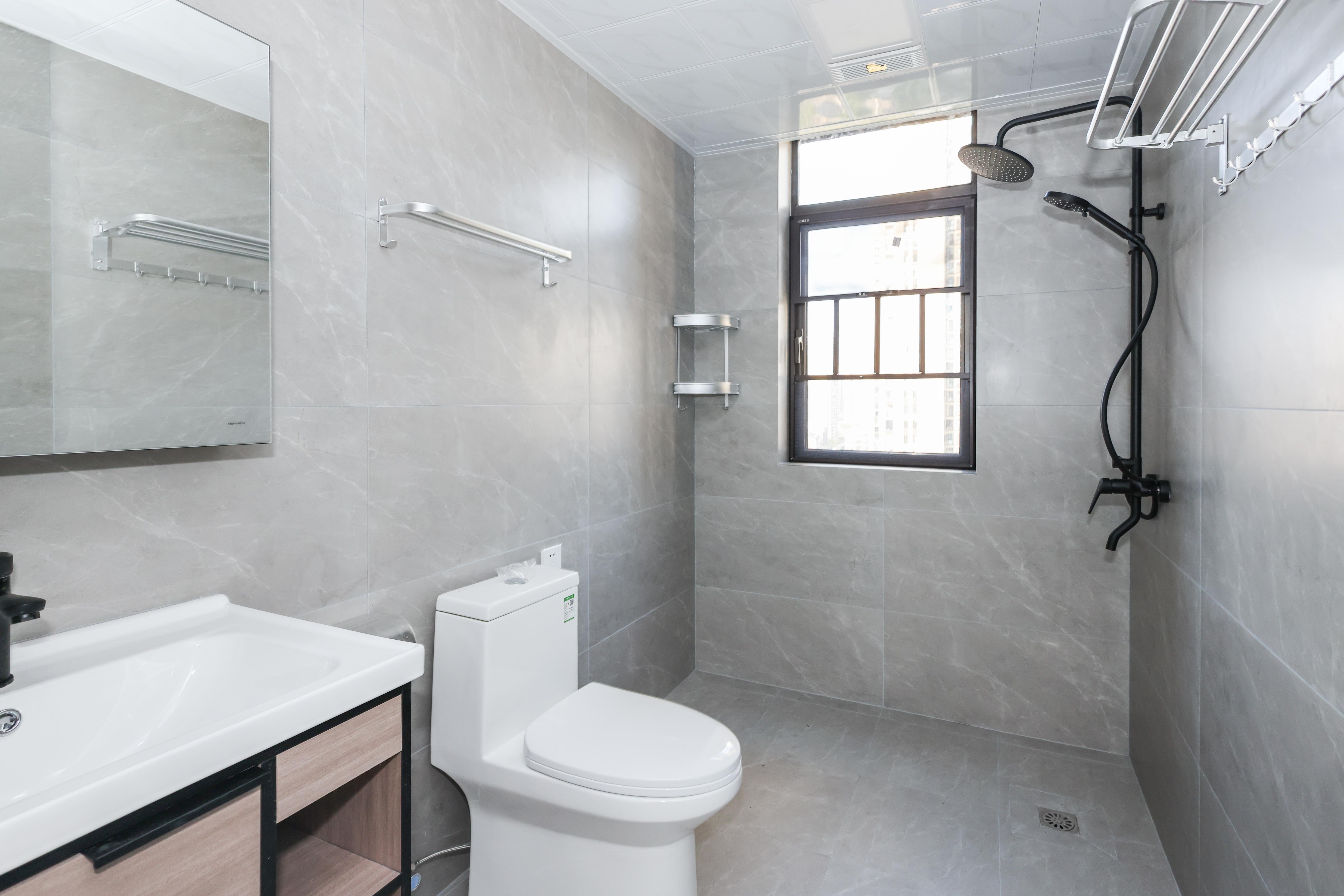 梅溪湖金茂悦（金悦雅苑）  4室2厅2卫    305.0万卫生间