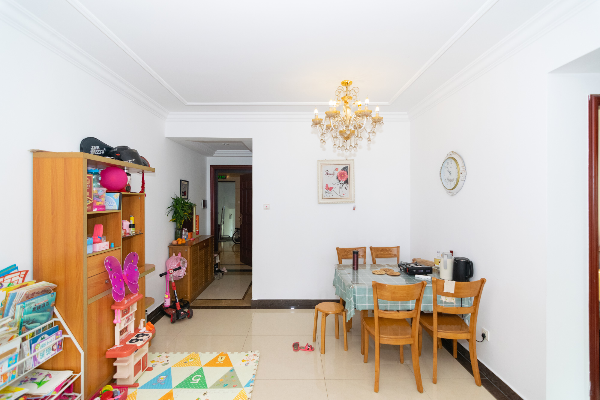 恒大名都  2室2厅1卫    63.0万客厅