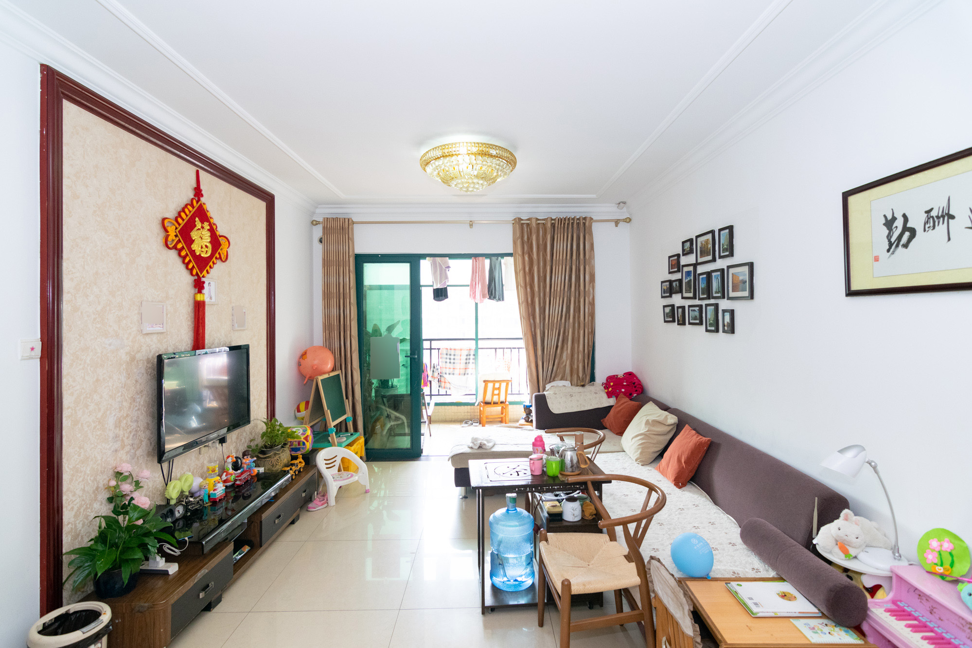 恒大名都  2室2厅1卫    63.0万客厅