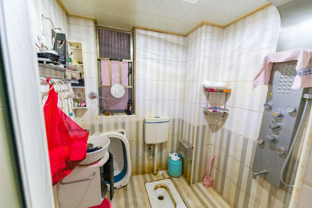 富兴嘉城(富兴汇中央) 3室2厅2卫 120.0万 富兴嘉城(富兴汇中央) 3室2厅2卫 120.0万卫生间