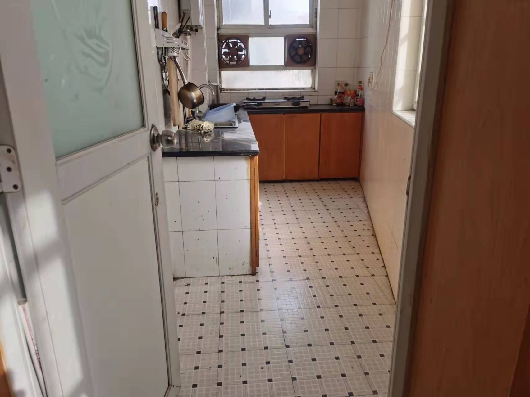 资阳区棉麻公司家属楼 3室2厅1卫 1200.0元/月 资阳区棉麻公司家属楼 3室2厅1卫 1200.0元/月室内图