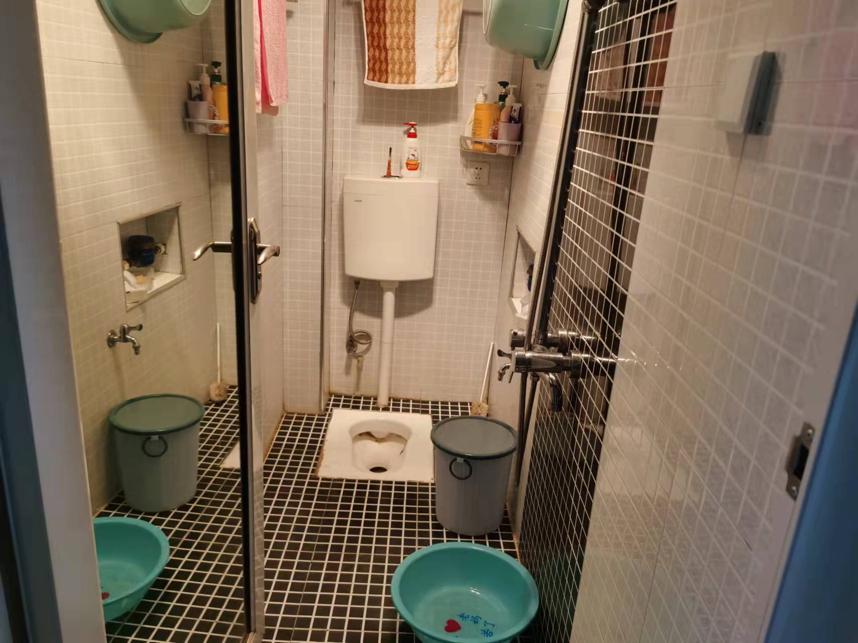 大码头街道鹅洋池居委会 1室1厅1卫 800.0元/月 大码头街道鹅洋池居委会 1室1厅1卫 800.0元/月室内图