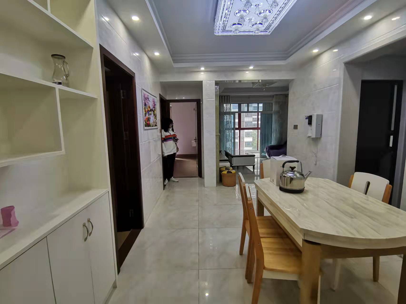 特变水木融城  3室1厅1卫    2000.0元/月 特变水木融城  3室1厅1卫    2000.0元/月户型图