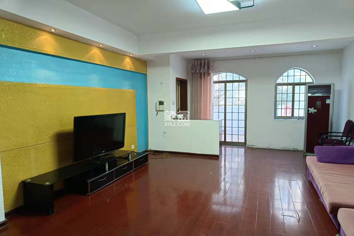 五洲城 3室2厅1卫 1600.0元/月 五洲城 3室2厅1卫 1600.0元/月室内图