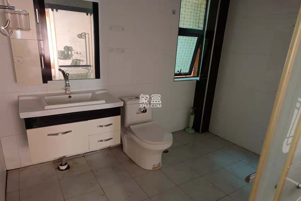 五洲城 3室2厅1卫 1600.0元/月 五洲城 3室2厅1卫 1600.0元/月室内图