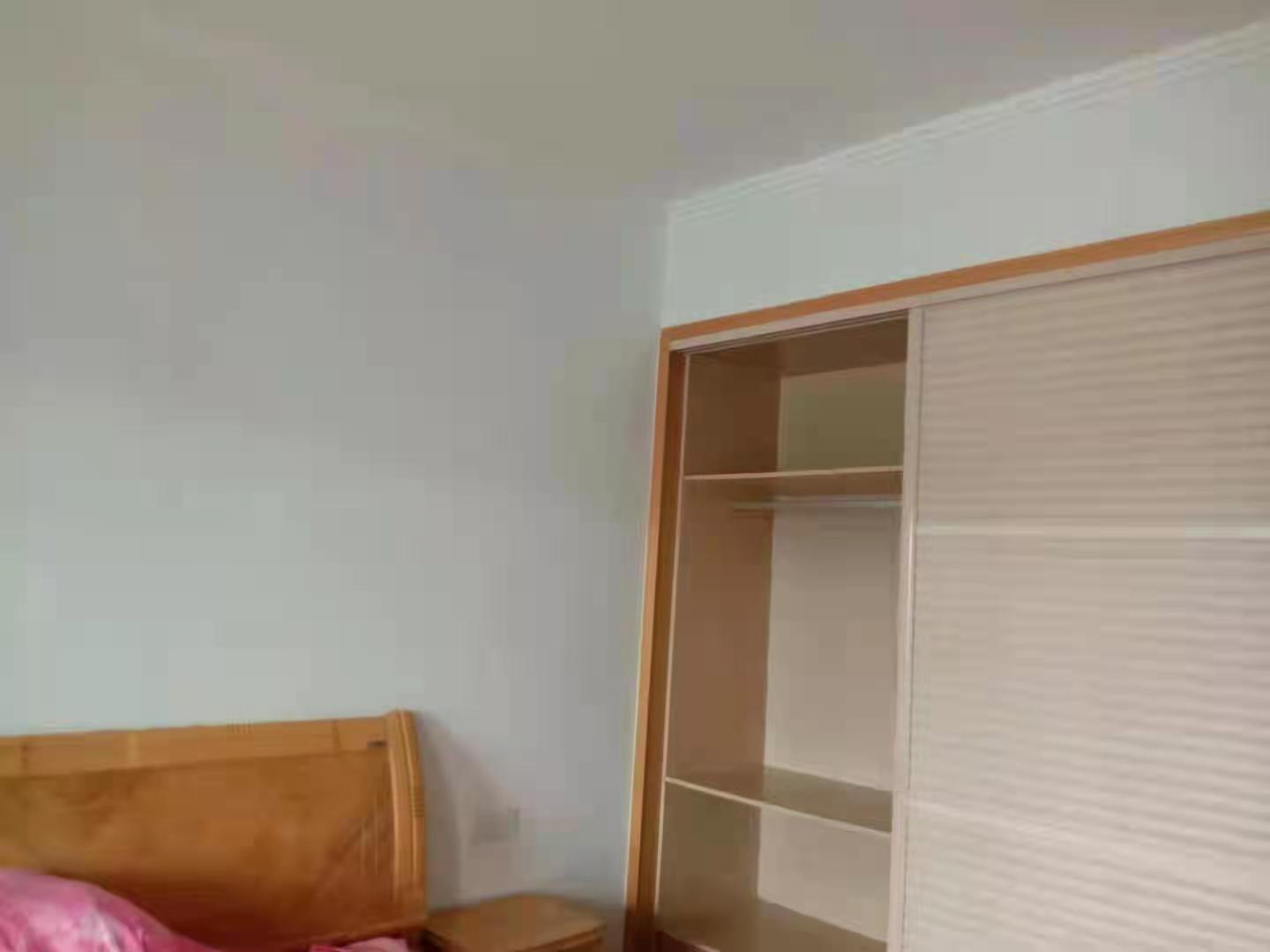 秀水俪园 3室2厅2卫 1300.0元/月 秀水俪园 3室2厅2卫 1300.0元/月室内图