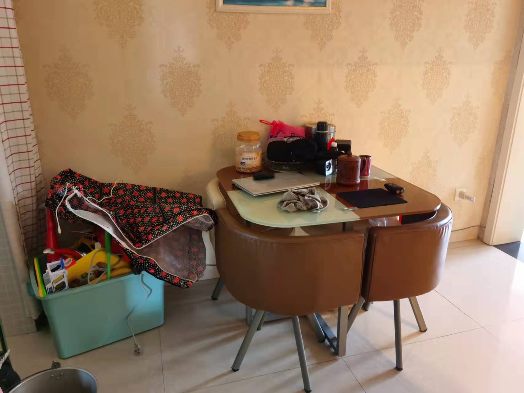 大码头街道鹅洋池居委会 1室1厅1卫 800.0元/月 大码头街道鹅洋池居委会 1室1厅1卫 800.0元/月室内图