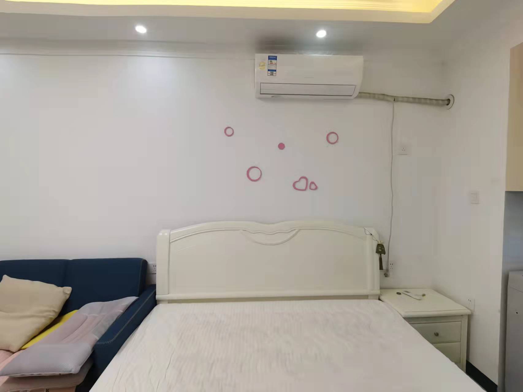 梓山湖公馆 1室1厅1卫 1400.0元/月 梓山湖公馆 1室1厅1卫 1400.0元/月室内图