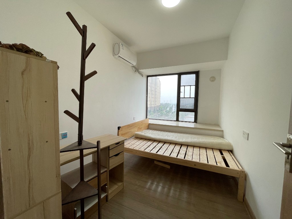 蓝溪谷 3室2厅2卫 86.0万 蓝溪谷 3室2厅2卫 86.0万客厅