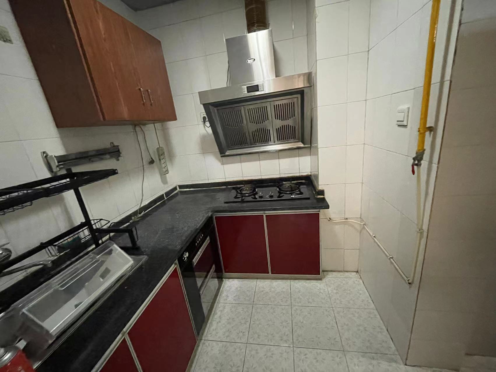 南湖锦苑 1室1厅1卫 1700.0元/月 南湖锦苑 1室1厅1卫 1700.0元/月室内图