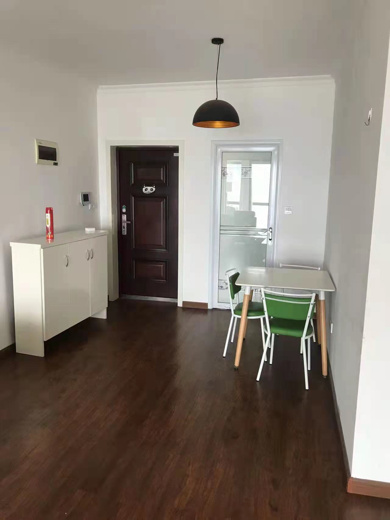 中建岳阳中心 3室2厅1卫 2600.00元/月 中建岳阳中心 3室2厅1卫 2600.00元/月室内图