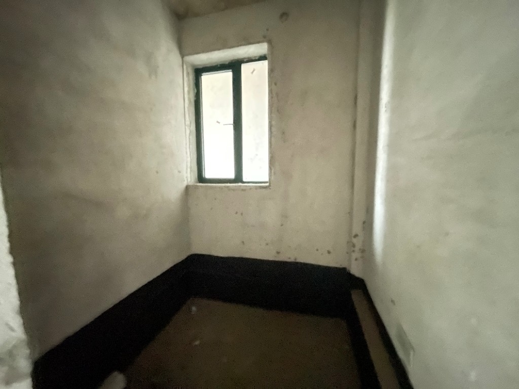 湖景名城 3室2厅1卫 53.8万 湖景名城 3室2厅1卫 53.8万客厅