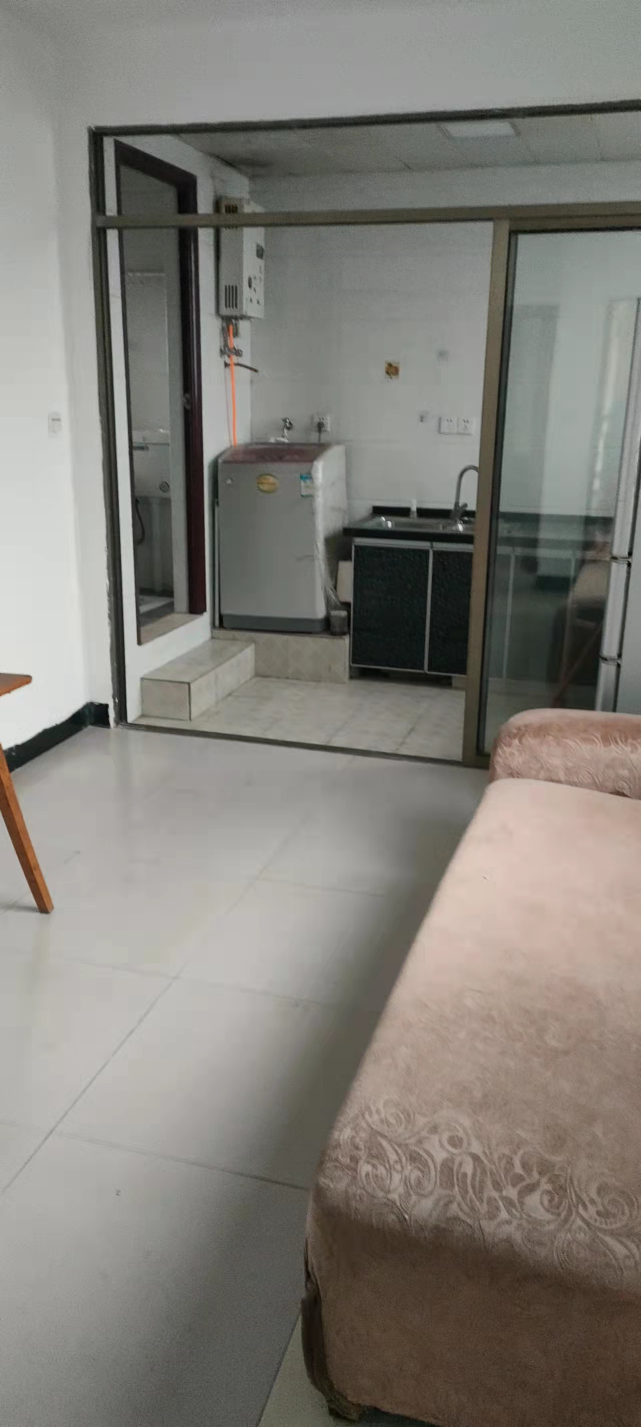 东信花园 2室1厅1卫 850.0元/月 东信花园 2室1厅1卫 850.0元/月室内图