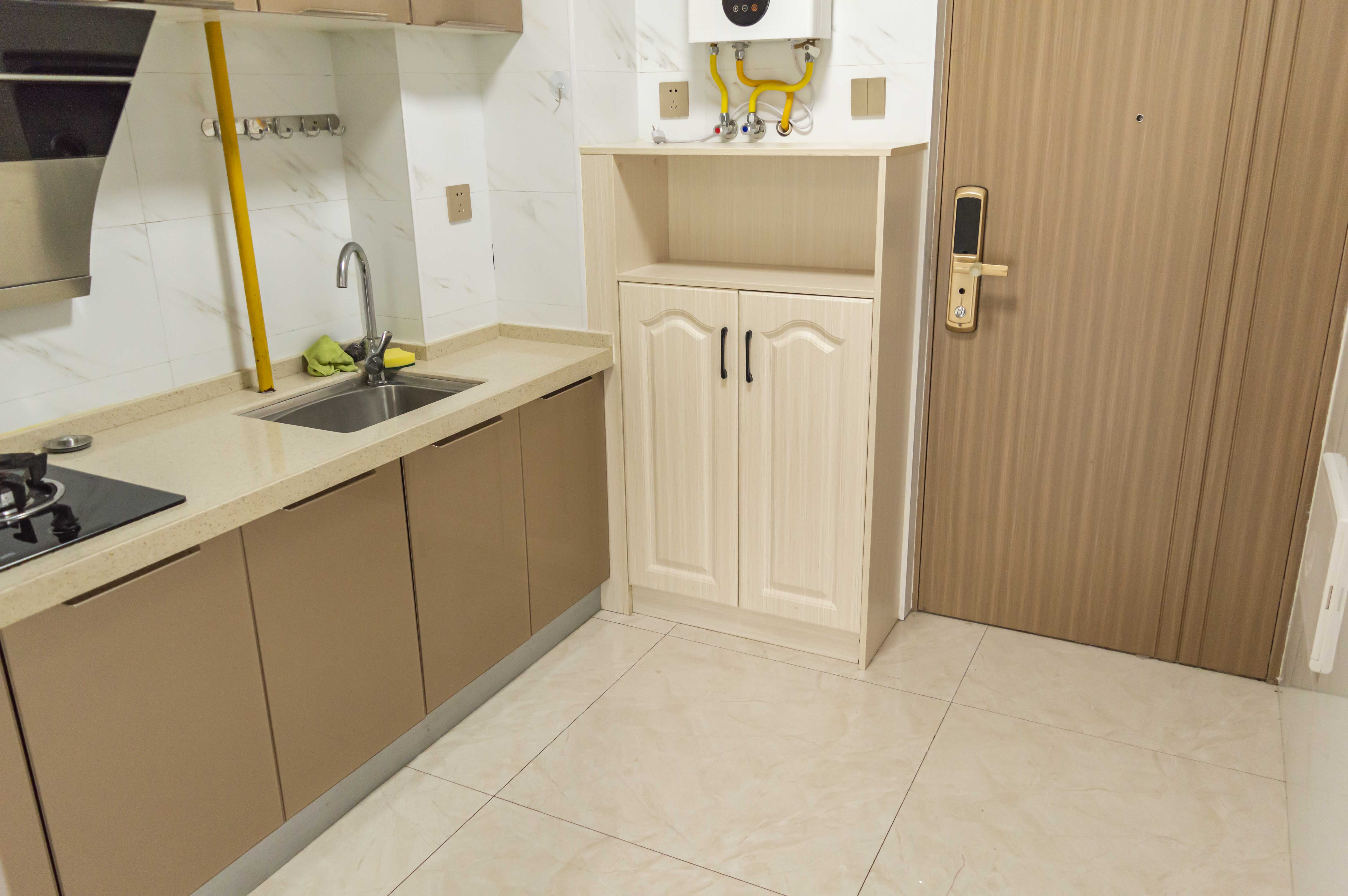 桃花缘 1室1厅1卫 33.8万 桃花缘 1室1厅1卫 33.8万客厅